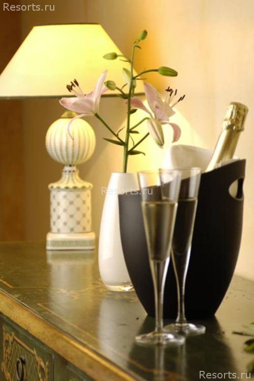 Mythos Suites Hotel 23